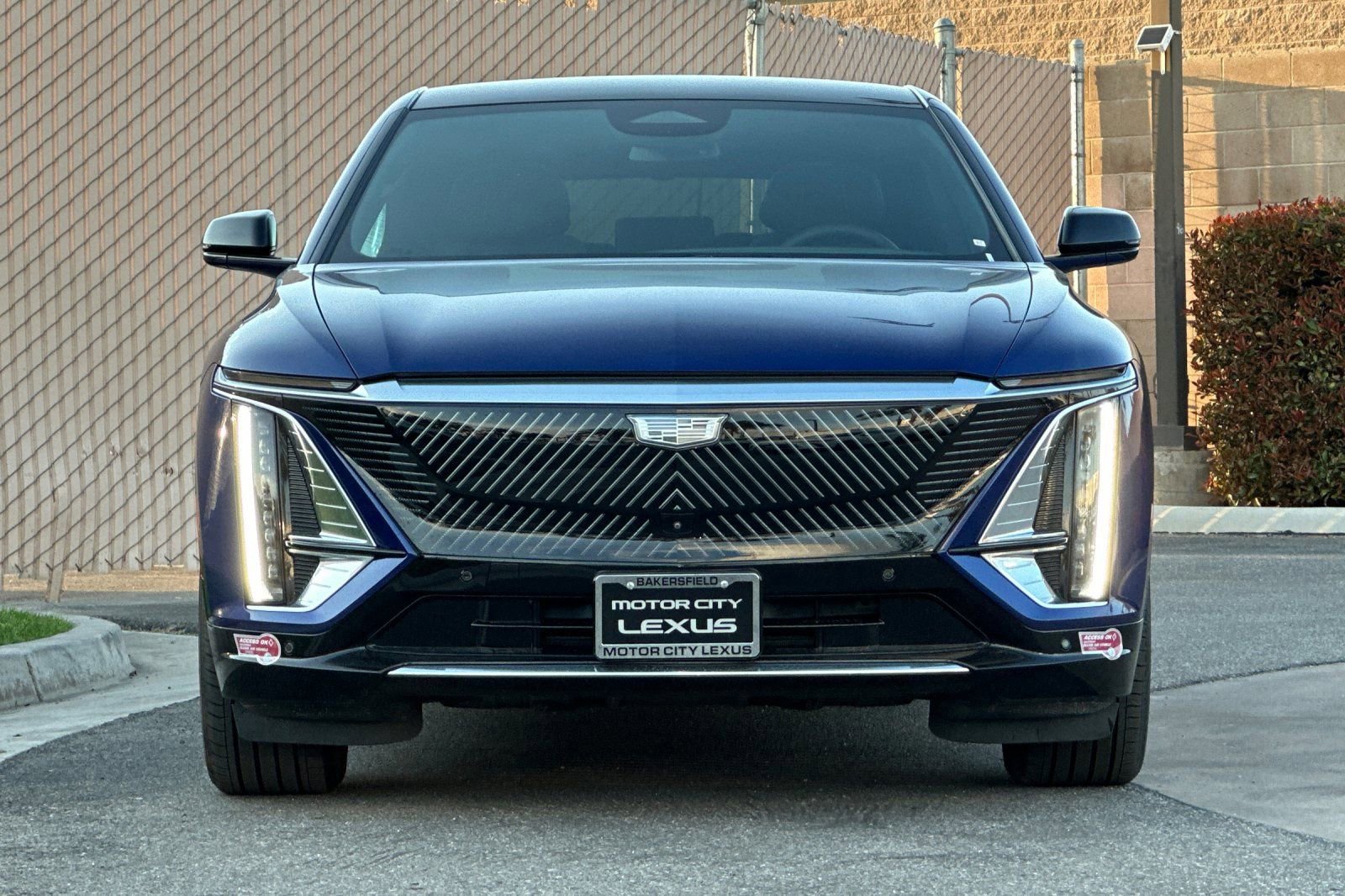 Used 2024 Cadillac Lyriq Luxury image 9