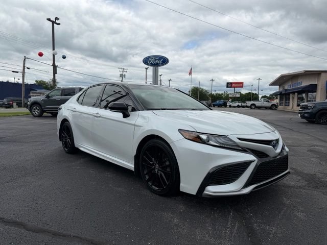 Used 2022 Toyota Camry XSE w/ Cold Weather Package FWD image 8