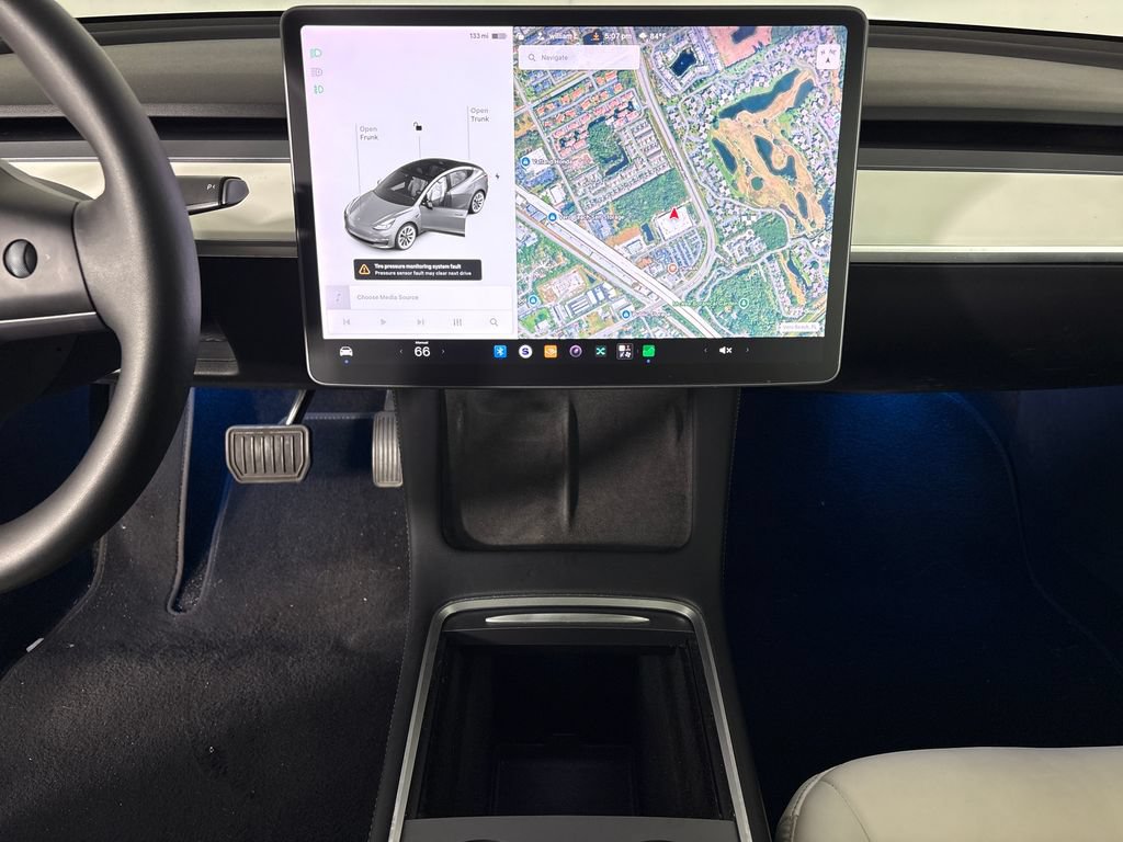 Used 2021 Tesla Model 3 Long Range AWD/4WD image 26
