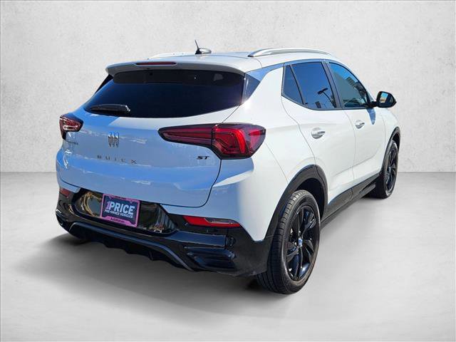 Used 2024 Buick Encore GX Sport Touring FWD image 5