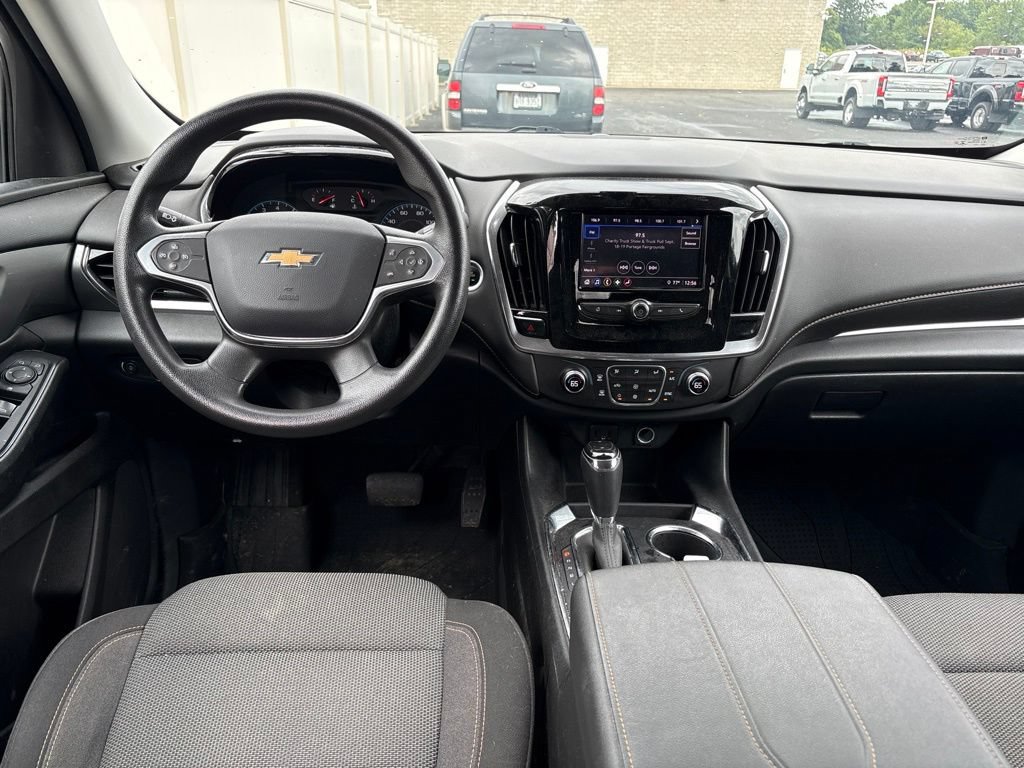 Used 2020 Chevrolet Traverse LS AWD/4WD image 10