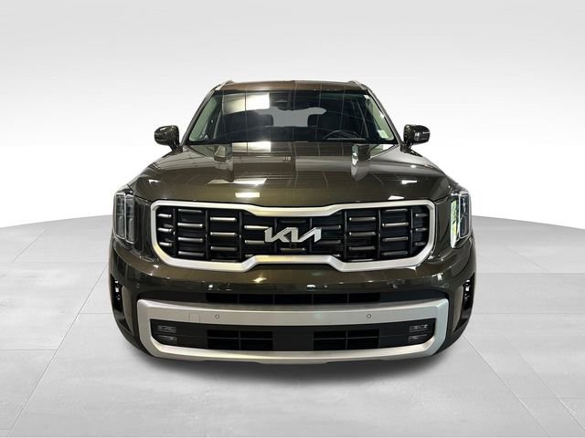 Used 2024 Kia Telluride SX FWD image 2