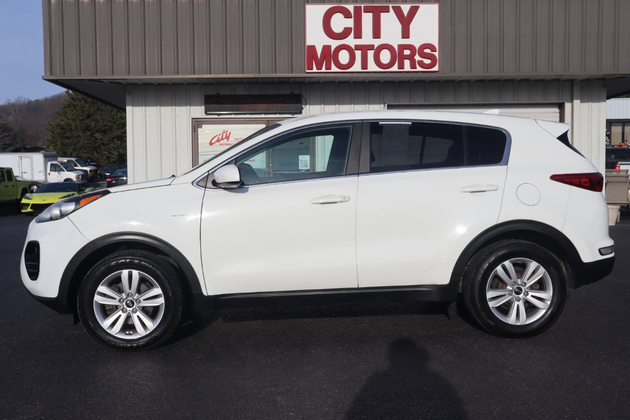 Used 2019 Kia Sportage LX image 10