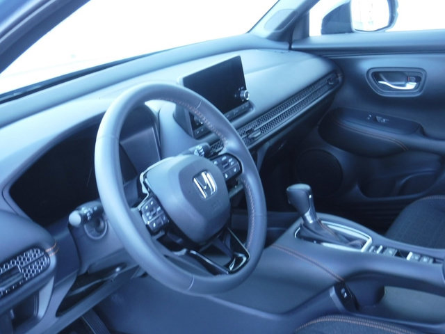 Used 2024 Honda HR-V Sport image 11