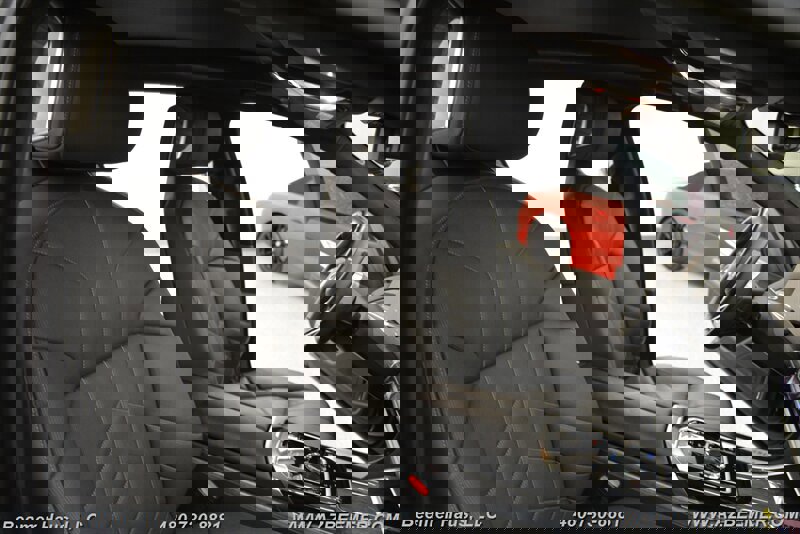 Used 2024 BMW i7 M70 w/ Executive Package image 20