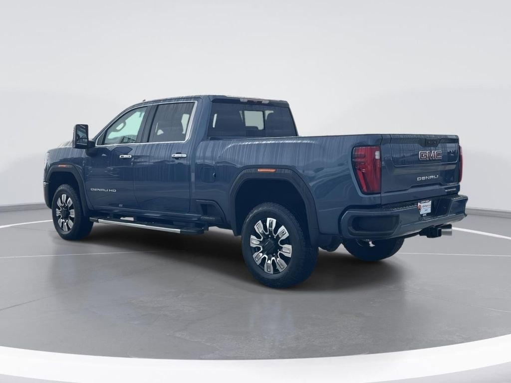New 2026 GMC Sierra 3500 Denali AWD/4WD image 5