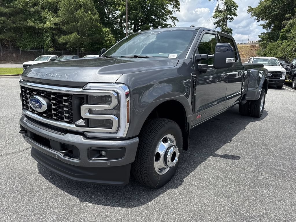 New 2026 Ford F350 Platinum AWD/4WD image 3
