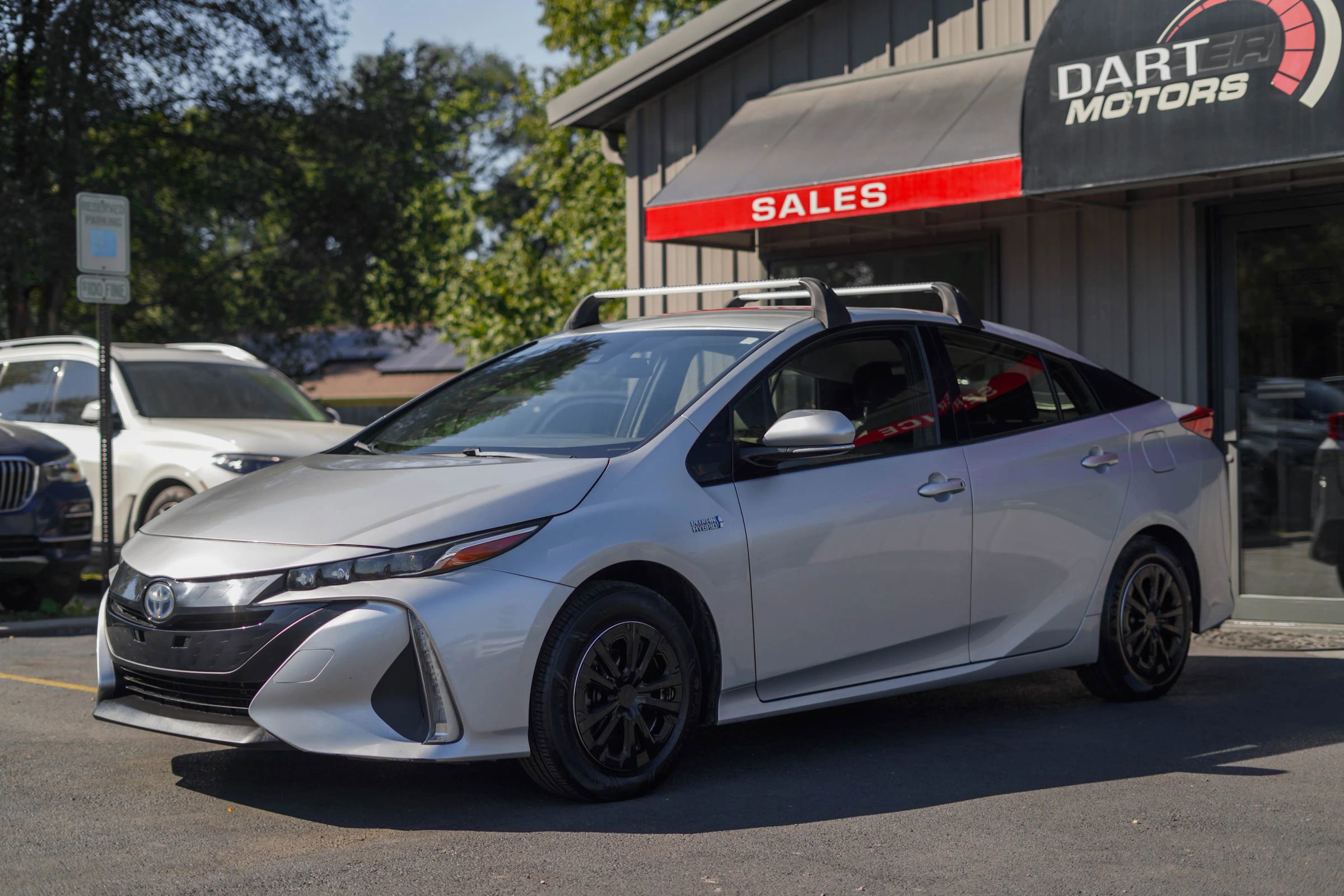 Used 2019 Toyota Prius Prime Plus w/ Carpet Mat Package FWD image 3