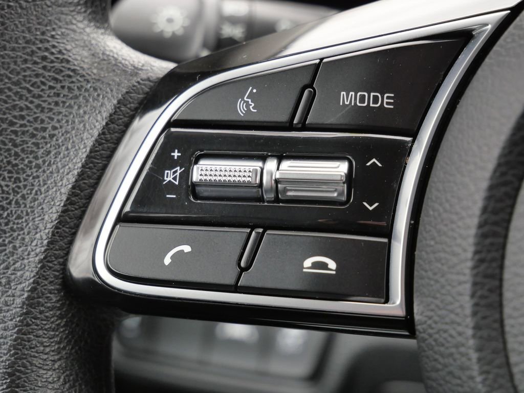 Used 2021 Kia Forte LXS image 40