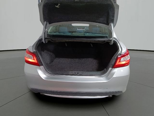 Used 2017 Nissan Altima 2.5 S w/ Power Driver Seat Package FWD image 24