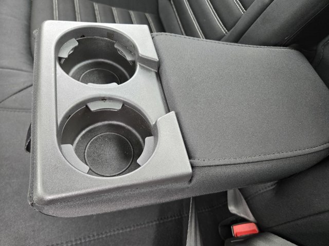 Used 2015 Ford Fusion SE FWD image 29