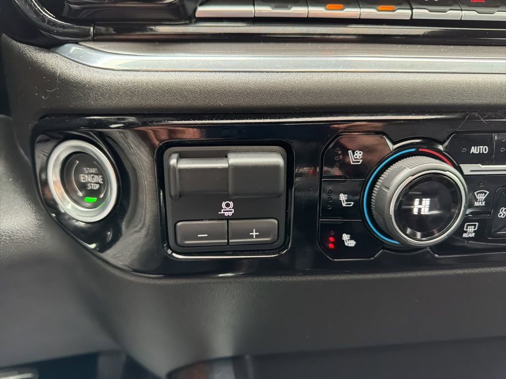 Used 2023 Chevrolet Silverado 1500 High Country w/ Z71 Off-Road Package image 9