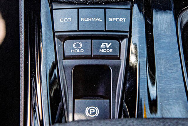 Used 2025 Toyota Camry XSE w/ Premium Plus Package AWD/4WD image 21