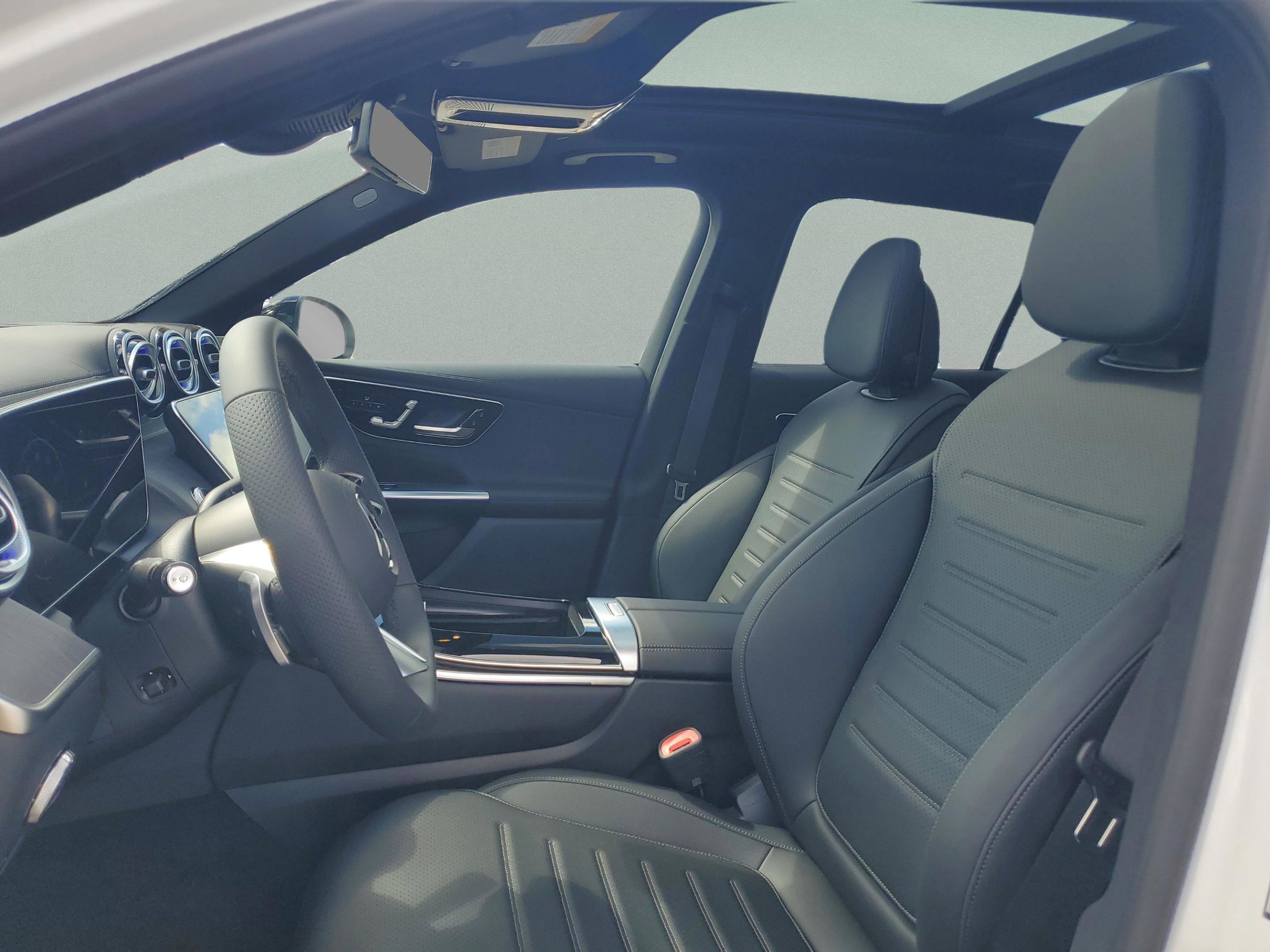 Certified 2026 Mercedes-Benz GLC 300 4MATIC image 17