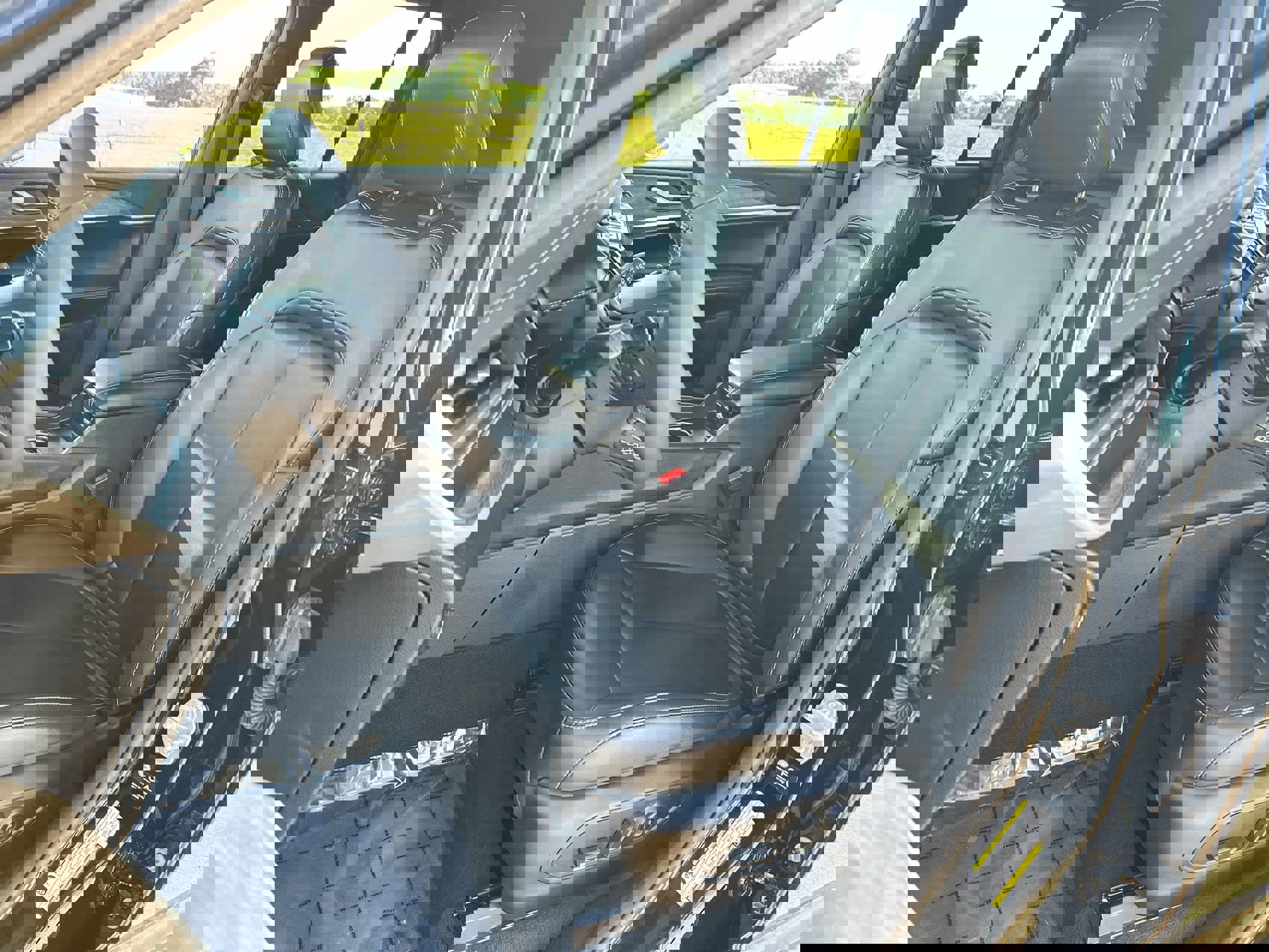 Used 2025 Jeep Grand Cherokee Limited image 11