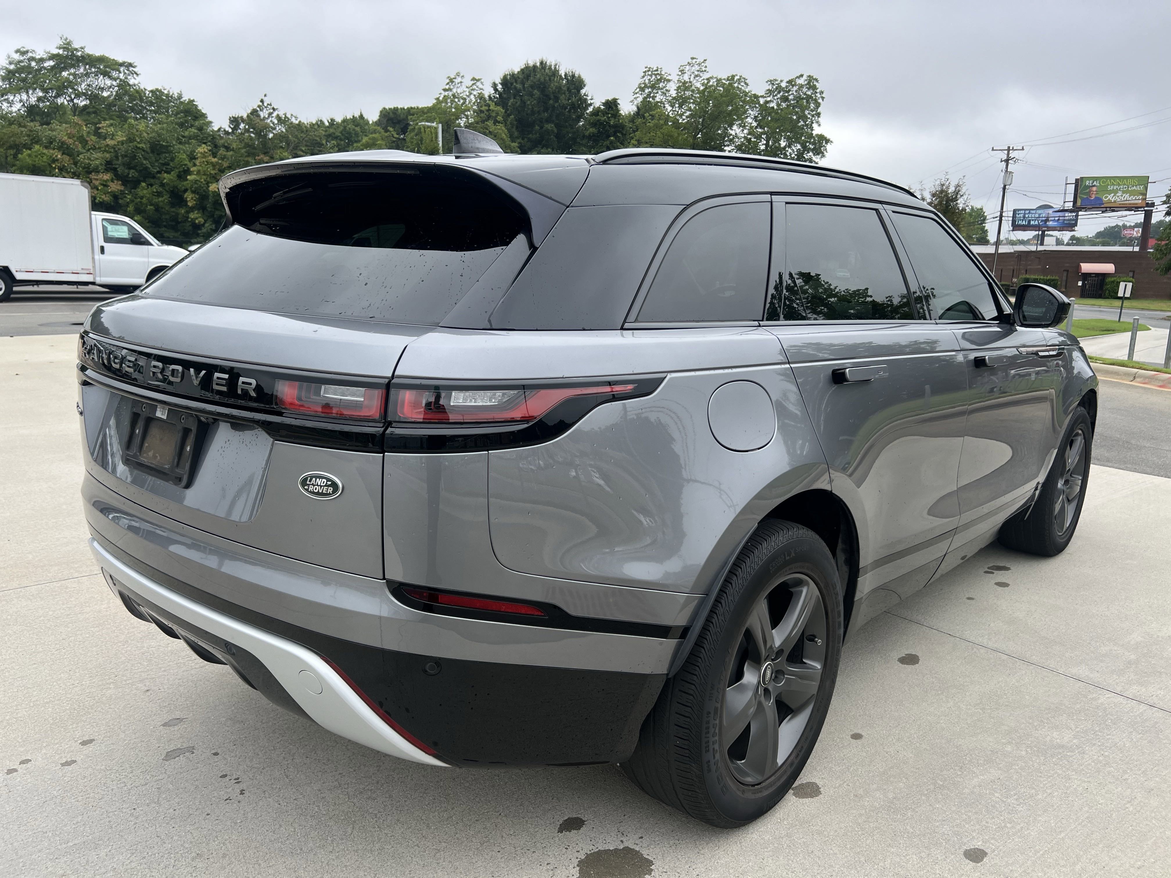 Certified 2023 Land Rover Range Rover Velar R-Dynamic S image 50