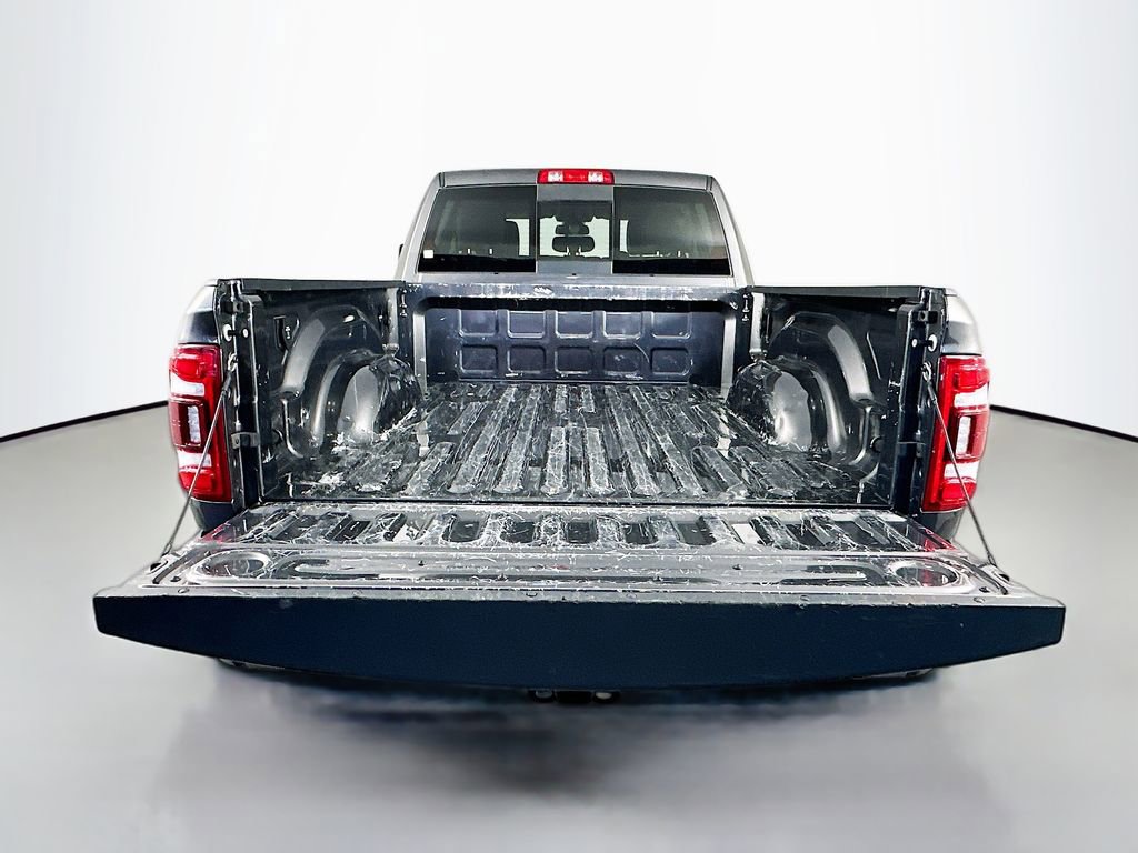 Used 2024 RAM 2500 Laramie AWD/4WD image 29