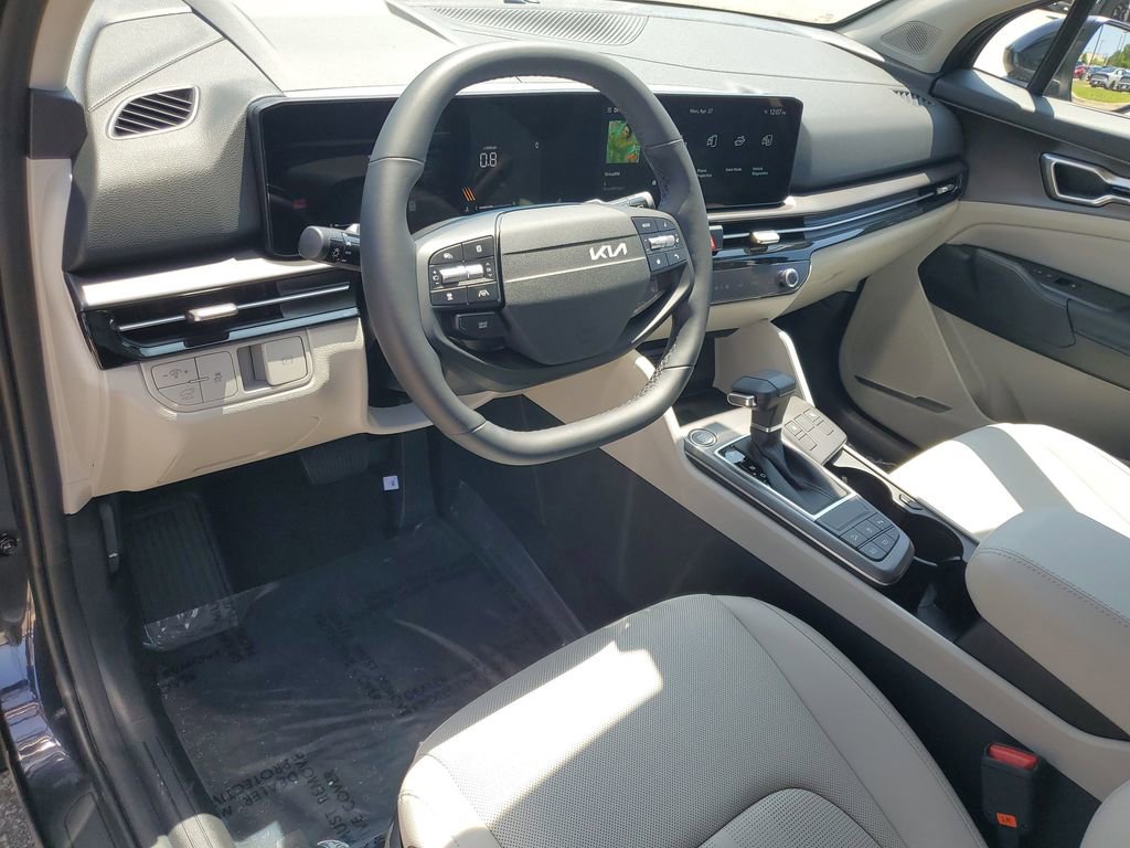 New 2026 Kia Sportage EX FWD image 6