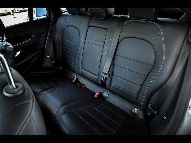 Used 2017 Mercedes-Benz GLC 300 4MATIC Coupe image 16