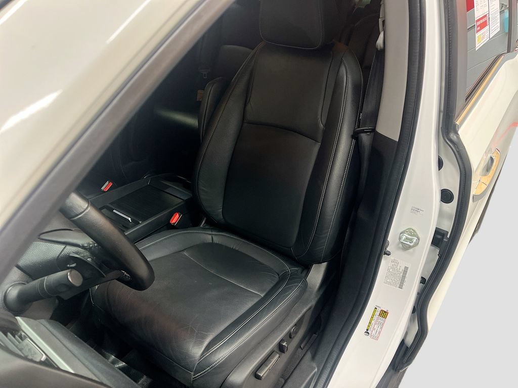 Used 2024 Honda Odyssey EX-L image 18