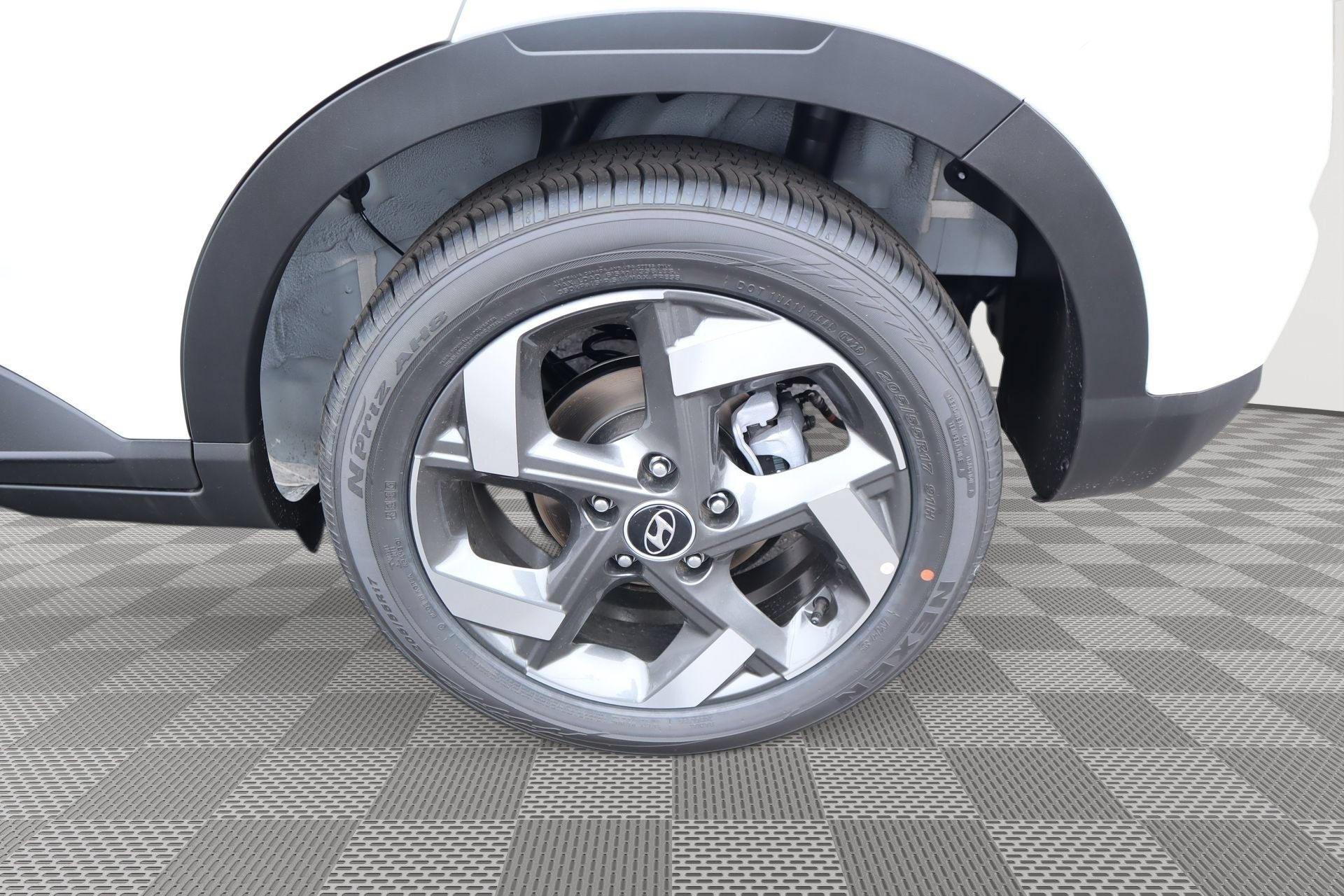 New 2026 Hyundai Venue SEL FWD image 5