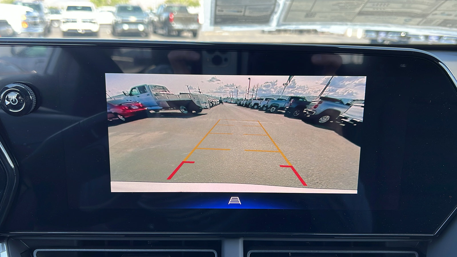 New 2025 Chevrolet Trax LT w/ Driver Confidence Package image 23