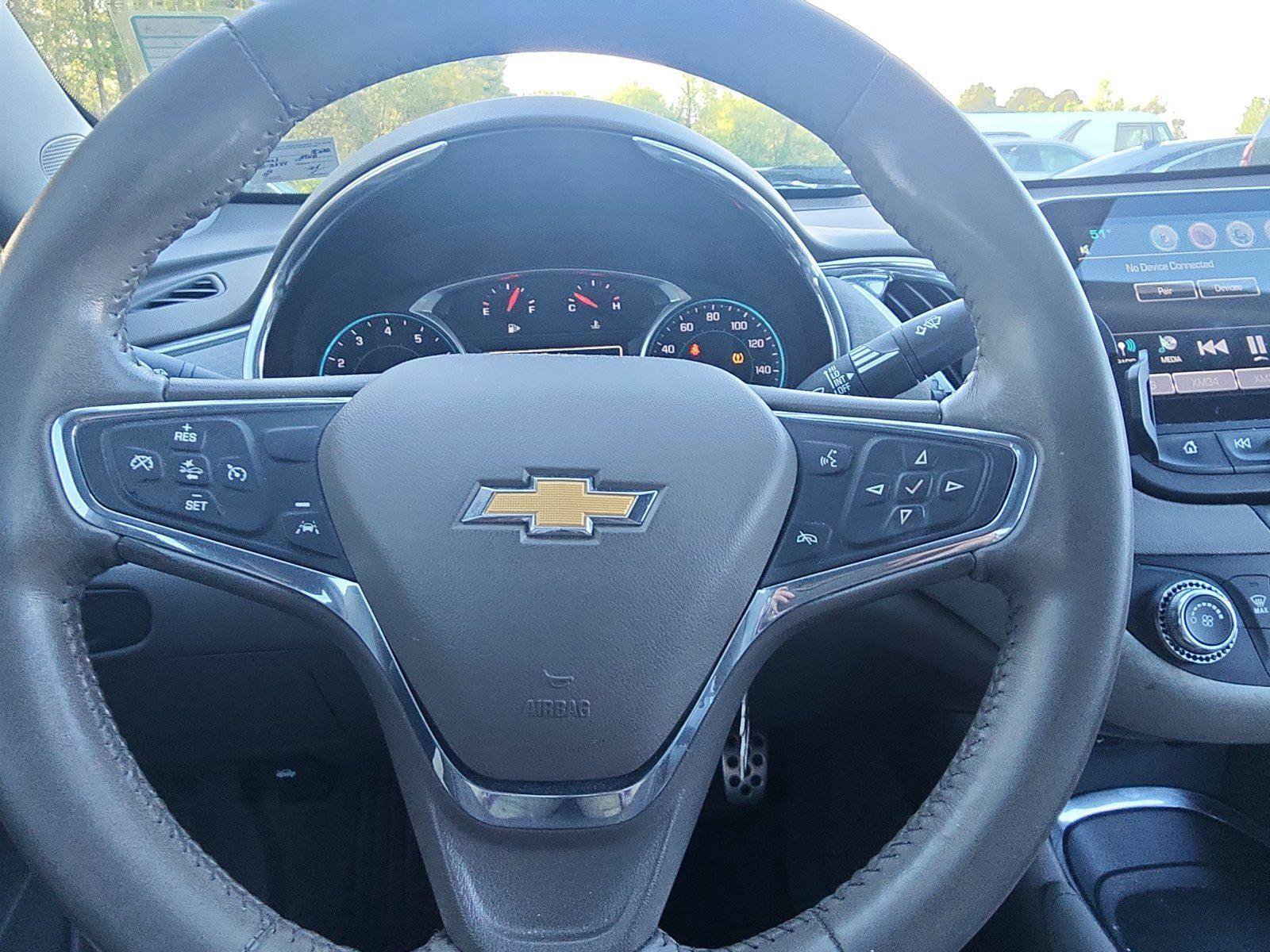 Used 2016 Chevrolet Malibu LT FWD image 12