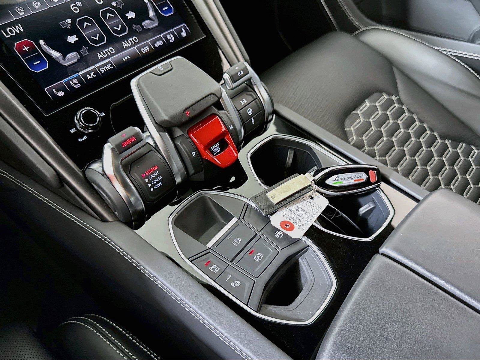 Used 2023 Lamborghini Urus S AWD/4WD image 22