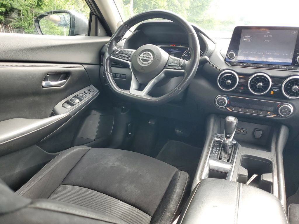 Used 2020 Nissan Sentra SV w/ Trunk Package FWD image 12