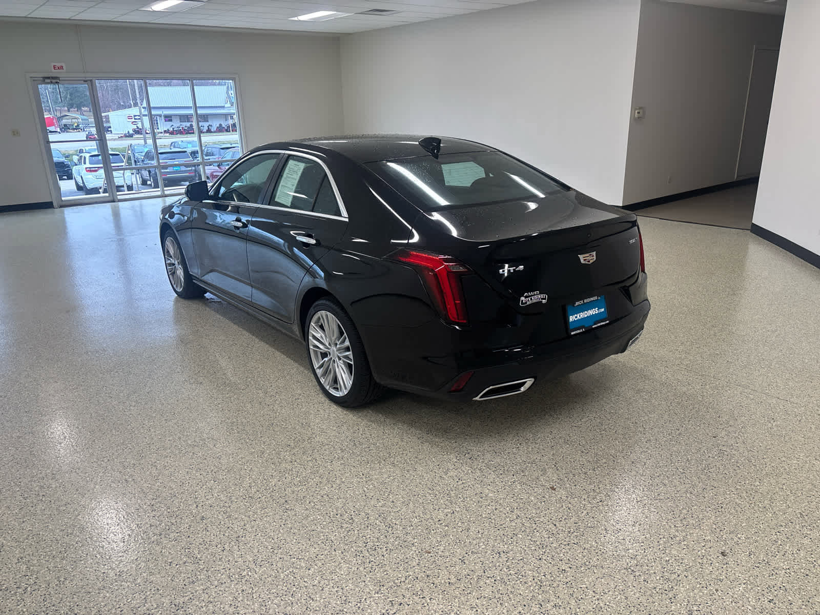 Used 2025 Cadillac CT4 Premium Luxury image 12