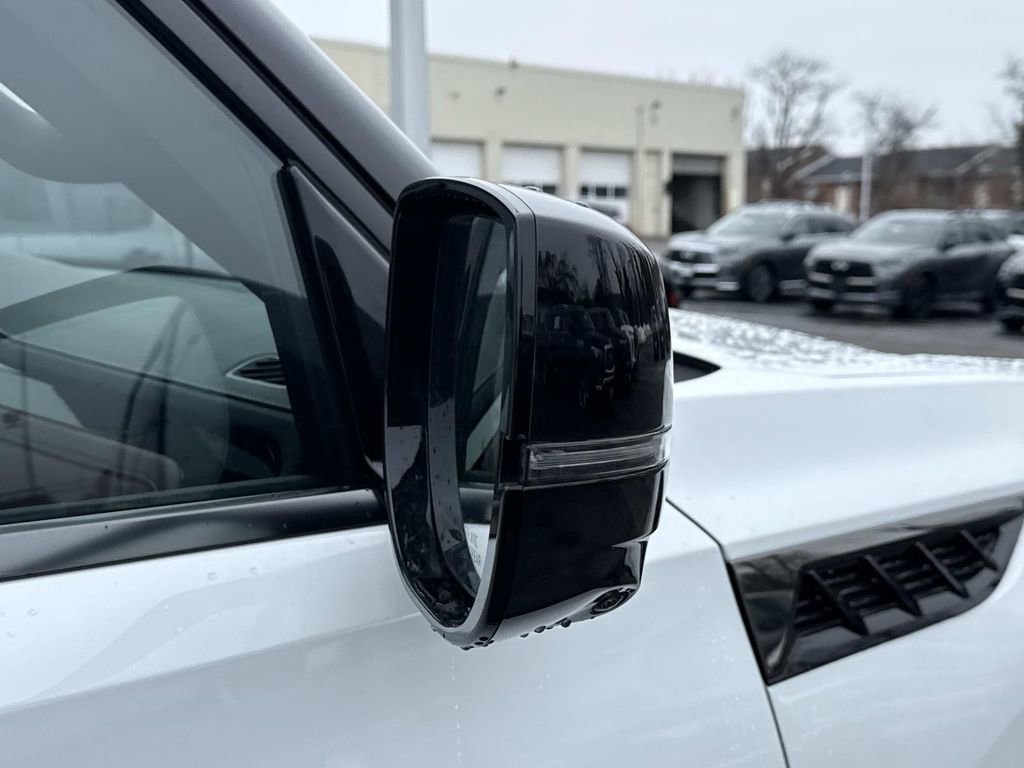 New 2026 INFINITI QX80 Autograph image 28