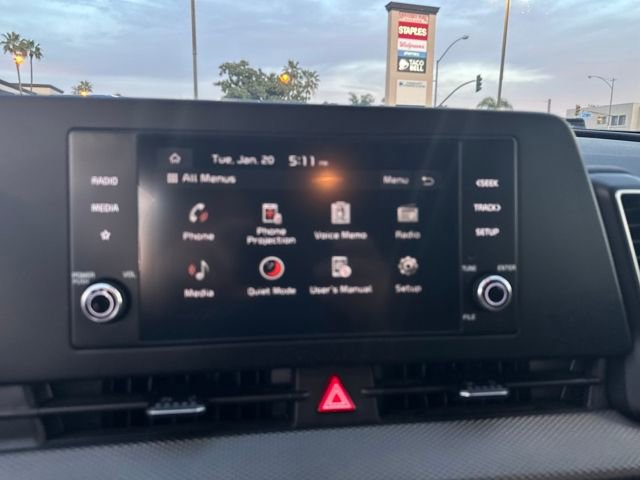 Used 2024 Kia Sportage LX image 19