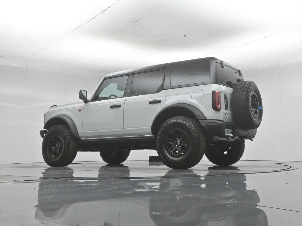 New 2026 Ford Bronco Badlands w/ Wildtrak Package AWD/4WD image 49