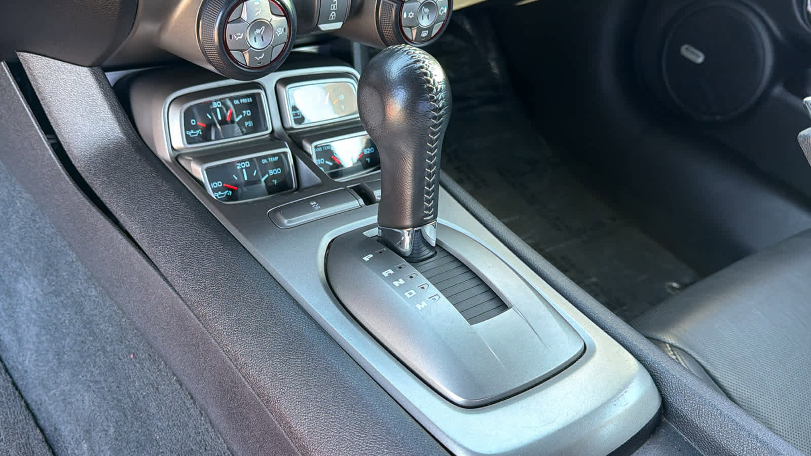 Used 2010 Chevrolet Camaro SS w/ LPO, Ground Effects Package image 12