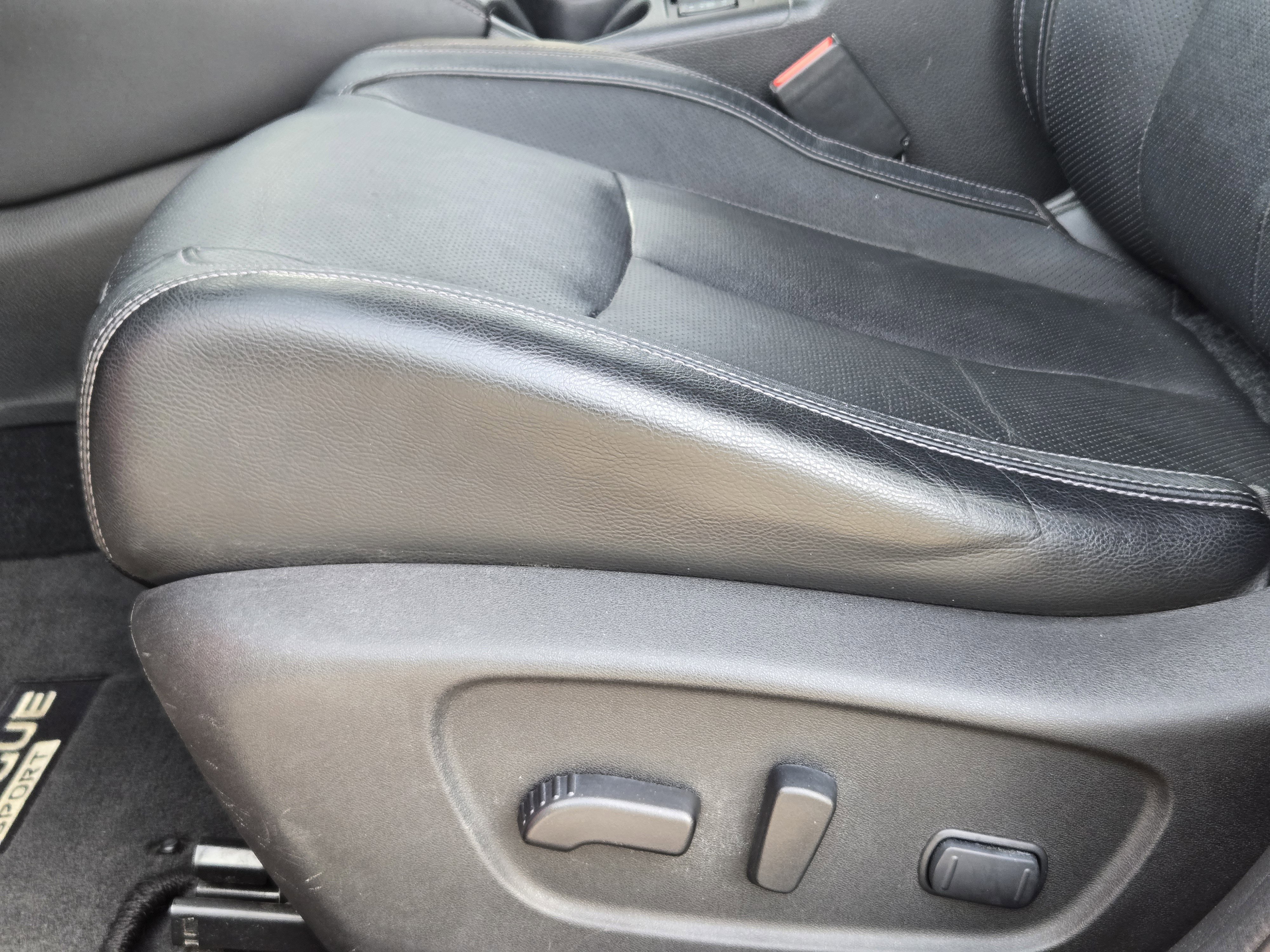 Used 2018 Nissan Rogue Sport SL w/ SL Premium Package image 28