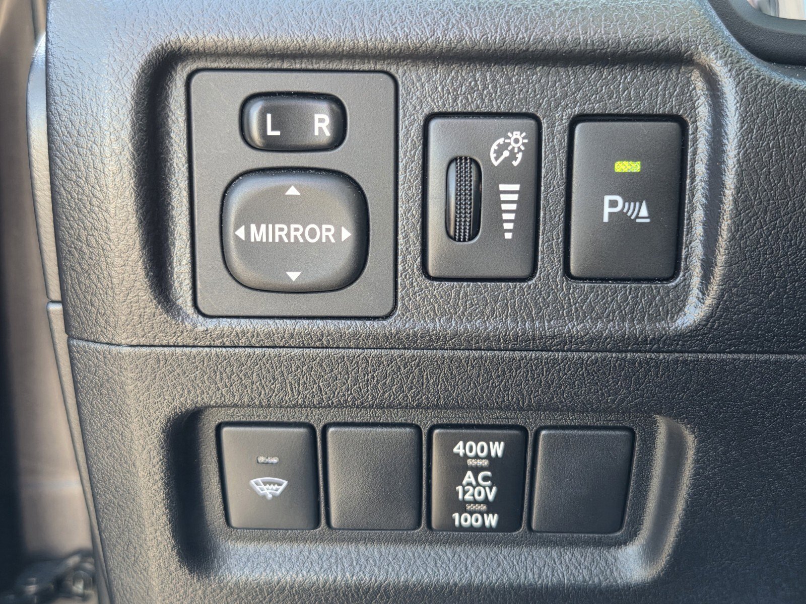 Used 2018 Toyota 4Runner Limited image 22