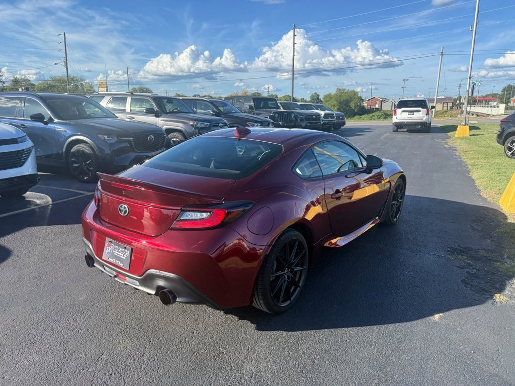 Used 2023 Toyota GR86 Premium image 4