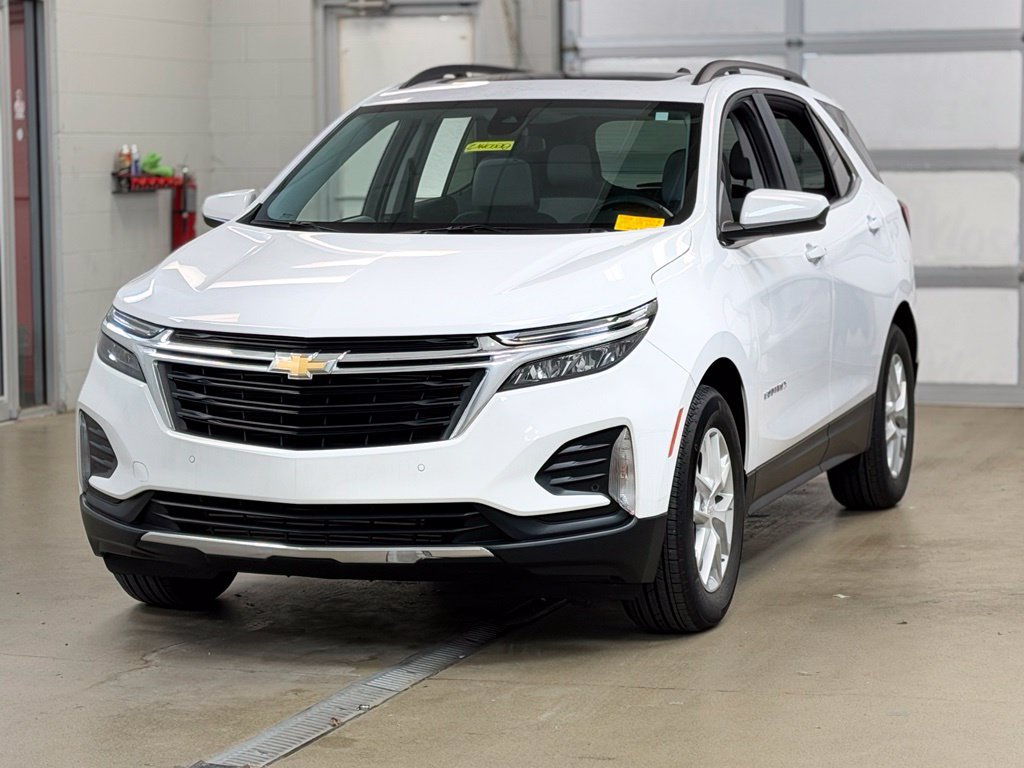 Used 2024 Chevrolet Equinox LT FWD image 3