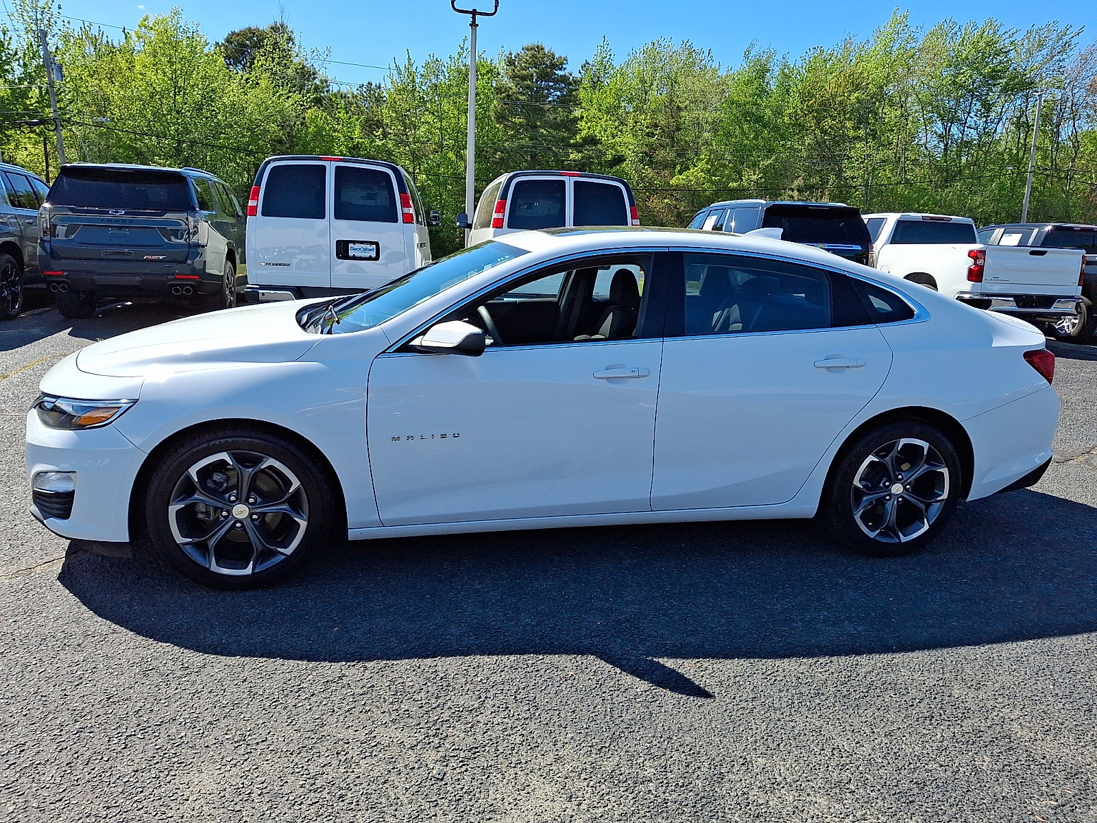Used 2024 Chevrolet Malibu LT FWD image 4