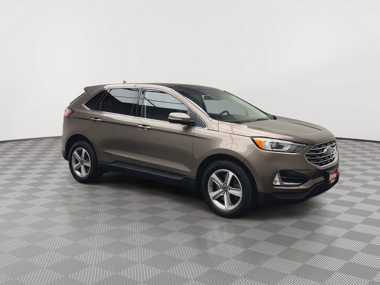 Used 2019 Ford Edge SEL w/ Equipment Group 201A AWD/4WD image 42
