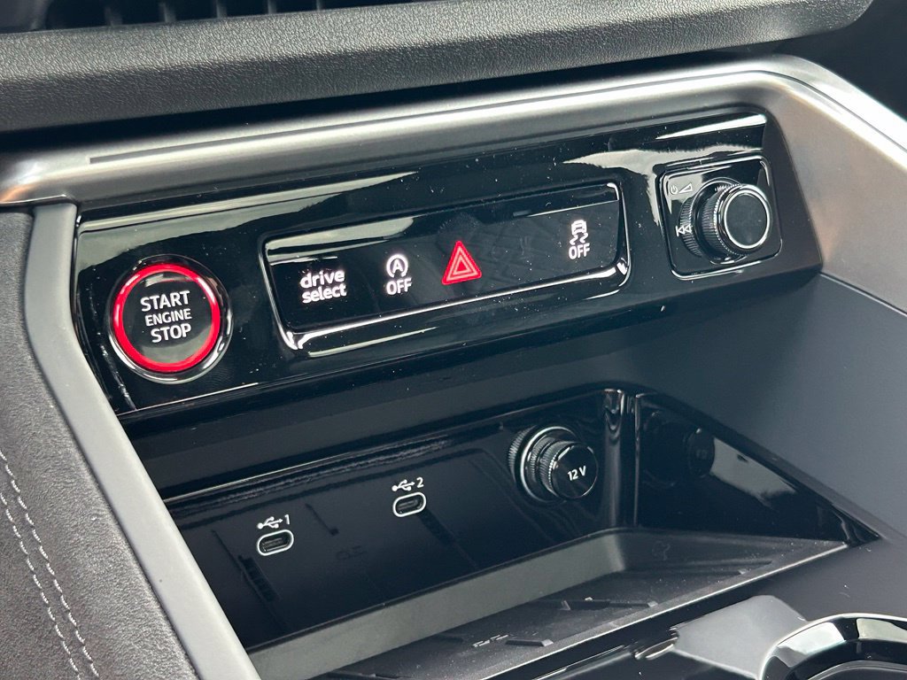 New 2026 Audi SQ5 Premium Plus AWD/4WD image 36