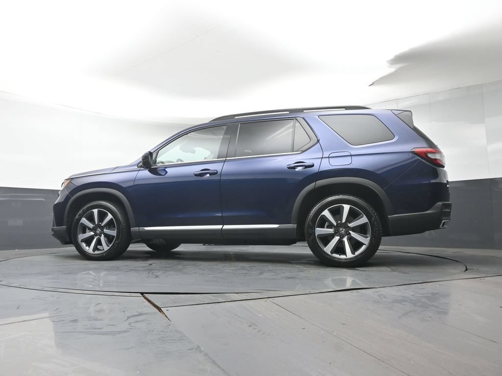 Certified 2024 Honda Pilot Touring image 34