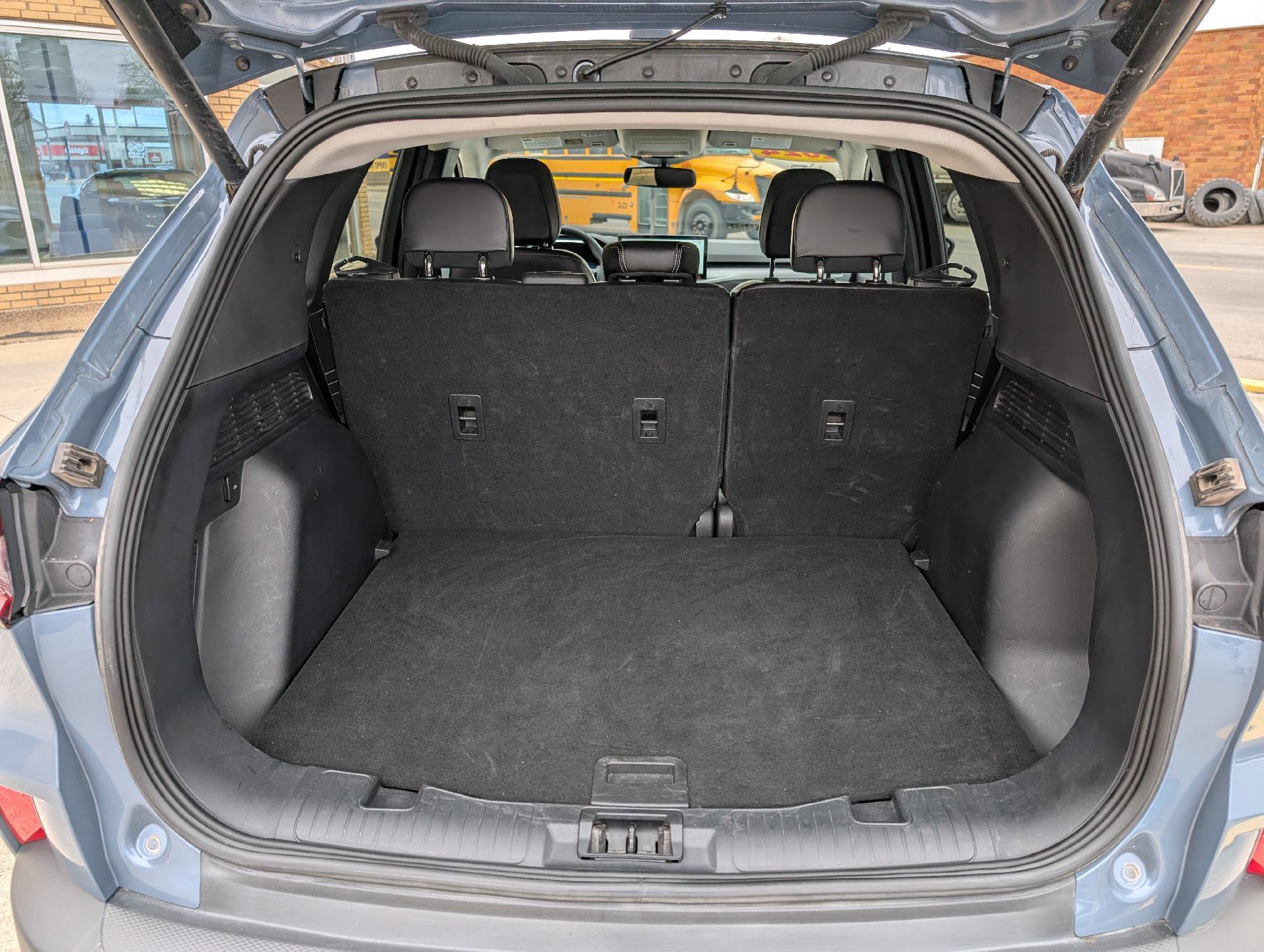 Used 2024 Ford Escape Platinum image 13