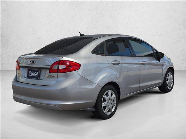 Used 2013 Ford Fiesta SE FWD image 5