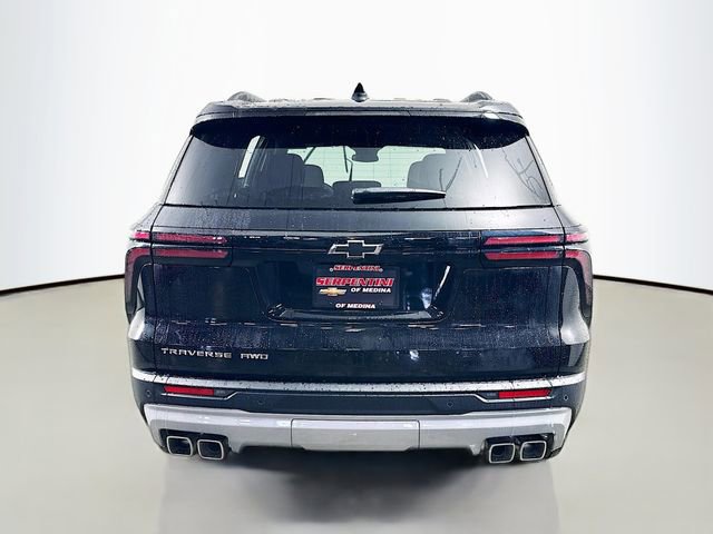 New 2026 Chevrolet Traverse LT w/ LPO, Floor Liner Package image 6