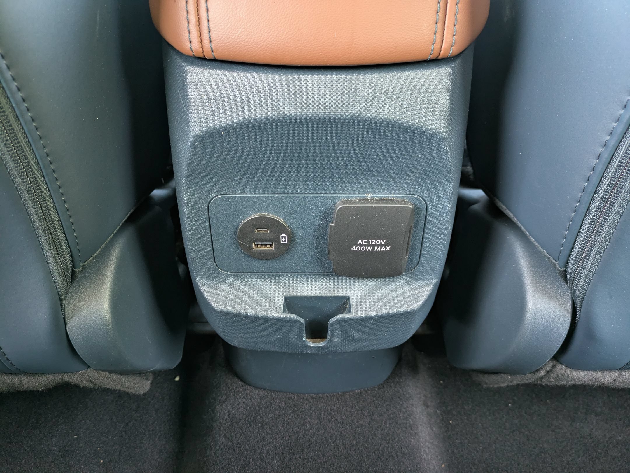 Certified 2024 Ford Maverick Lariat FWD image 17