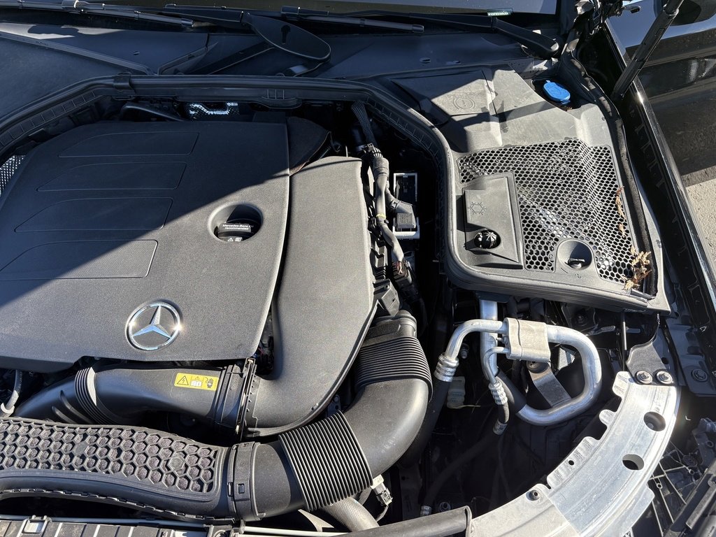 Used 2021 Mercedes-Benz C 300 4MATIC Sedan image 39