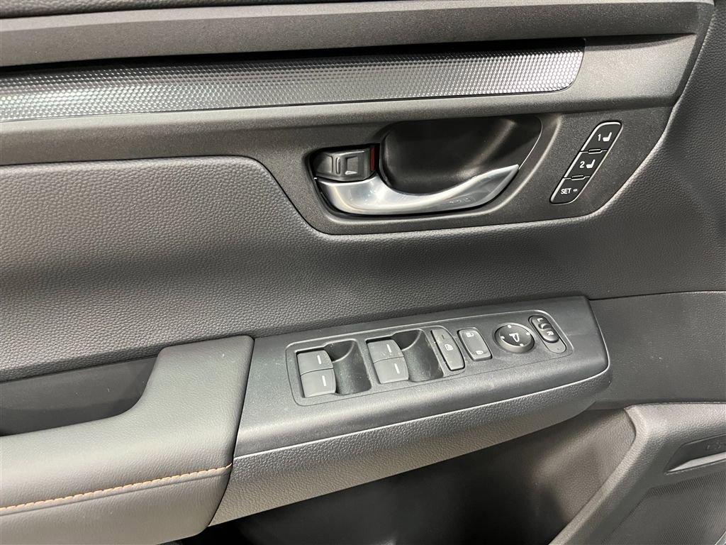 New 2025 Honda CR-V Sport-L image 14