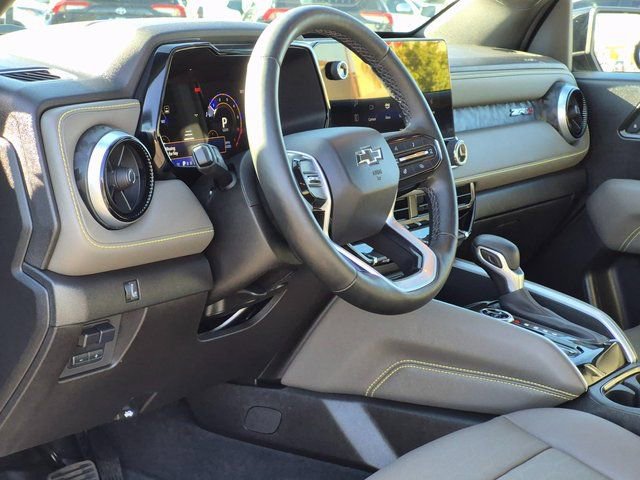 Used 2024 Chevrolet Colorado ZR2 w/ ZR2 Convenience Package III image 10