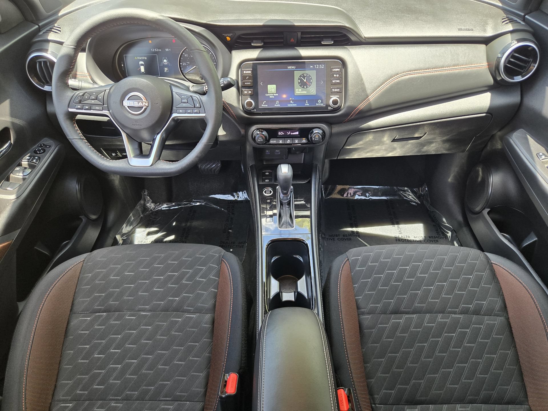 Used 2024 Nissan Kicks SR FWD image 2